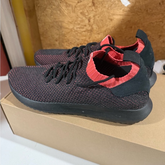 Adidas PrimeKnit Sneakers - Picture 5 of 6